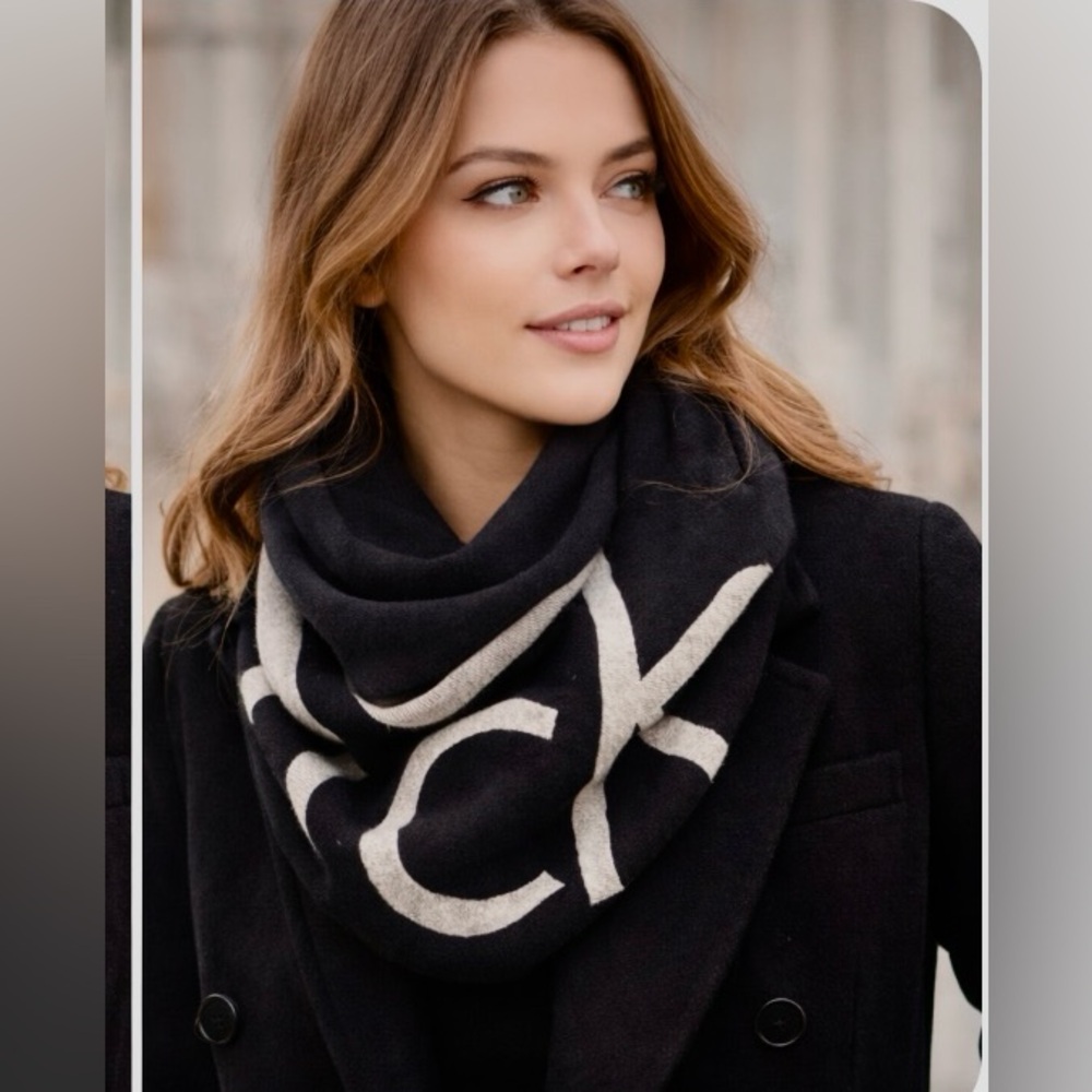 Calvin Klein Double-Faced Reversible Blanket Scarf Gray & Black NWOT! Retail:$58
